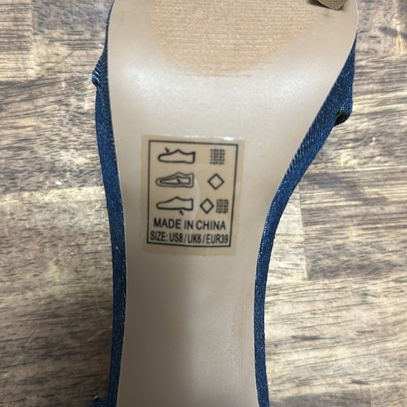 Qupid Women's denim cheel size 8 - Picture 6 of 6